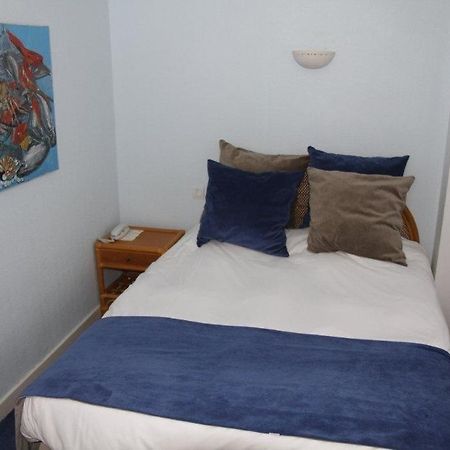 Hotel Le Suroit Perros-Guirec Exterior foto