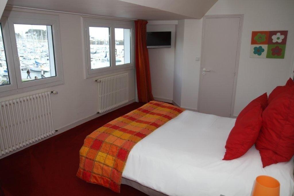 Hotel Le Suroit Perros-Guirec Habitación foto